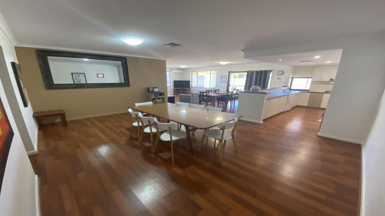 Villa Maniki Gardens Jurien Bay Exterior foto