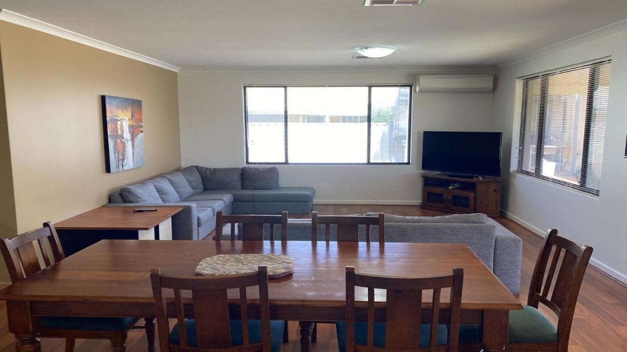 Villa Maniki Gardens Jurien Bay Exterior foto